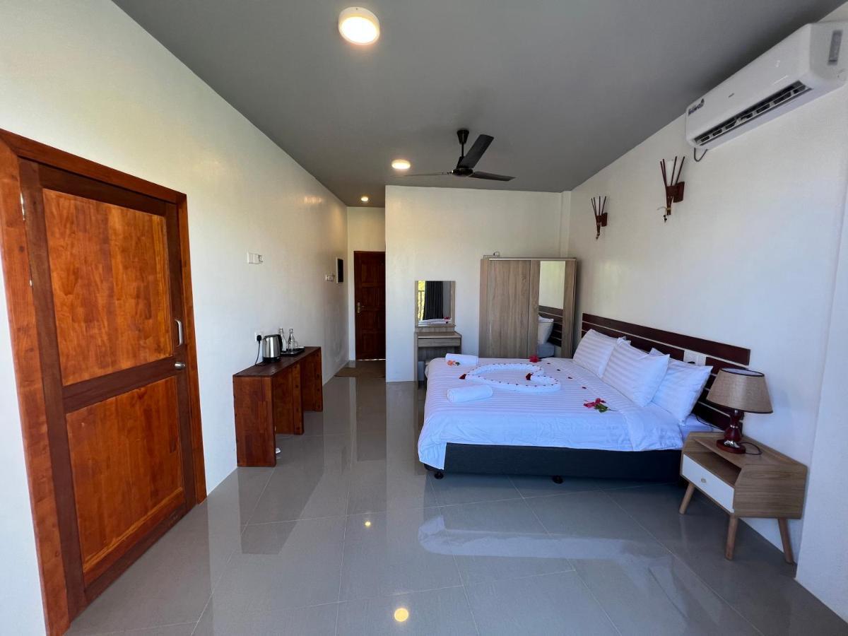 Hotel Finolhu Dhigurah Dhigurah  Exterior foto