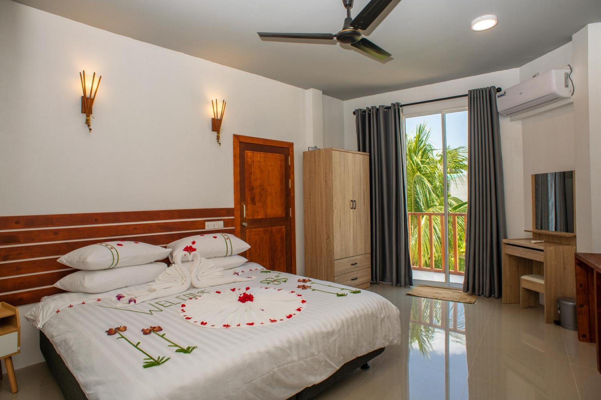 Hotel Finolhu Dhigurah Dhigurah  Exterior foto